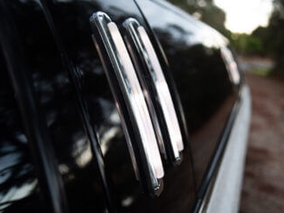 Ford LTD 8 Seater Side Lights