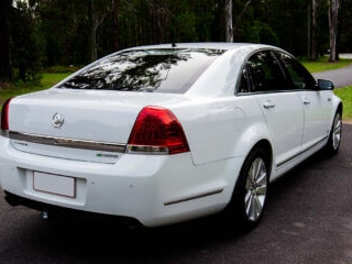 Holden Caprice rear image