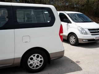 Hyundai 8 Seater People Mover