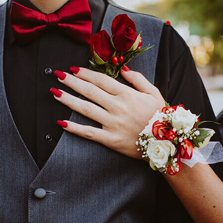 couple waiting for formal car